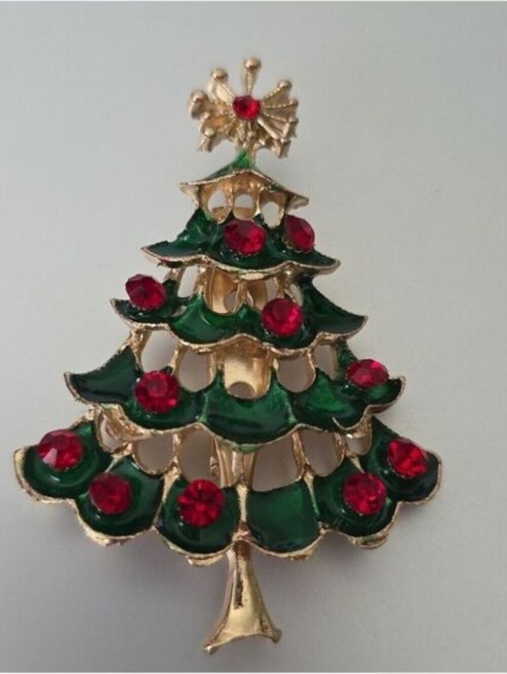CHRISTMAS🎄Red Green Gold Enamel and Rhinestone Christmas Brooch